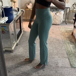 Lululemon Women's Teal Pants